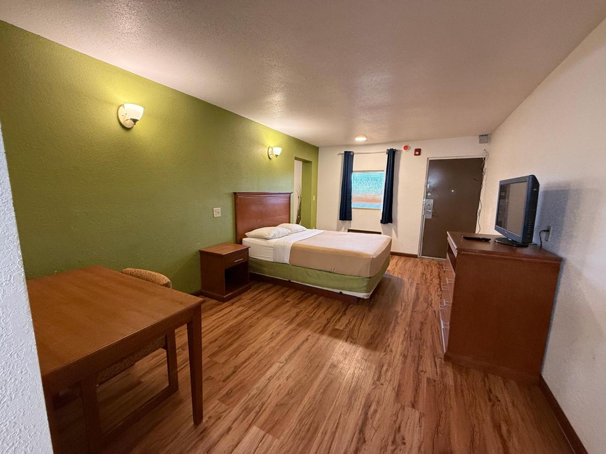 Relax Inn & Suites Mattoon Esterno foto